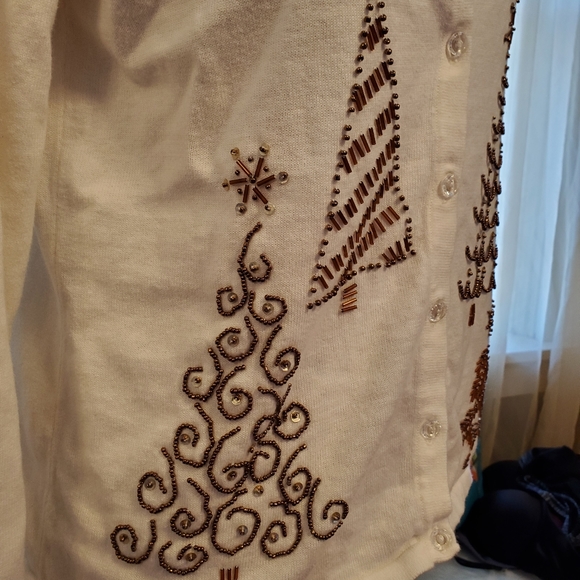 CHRISTMAS CARDIGAN - Picture 6 of 15